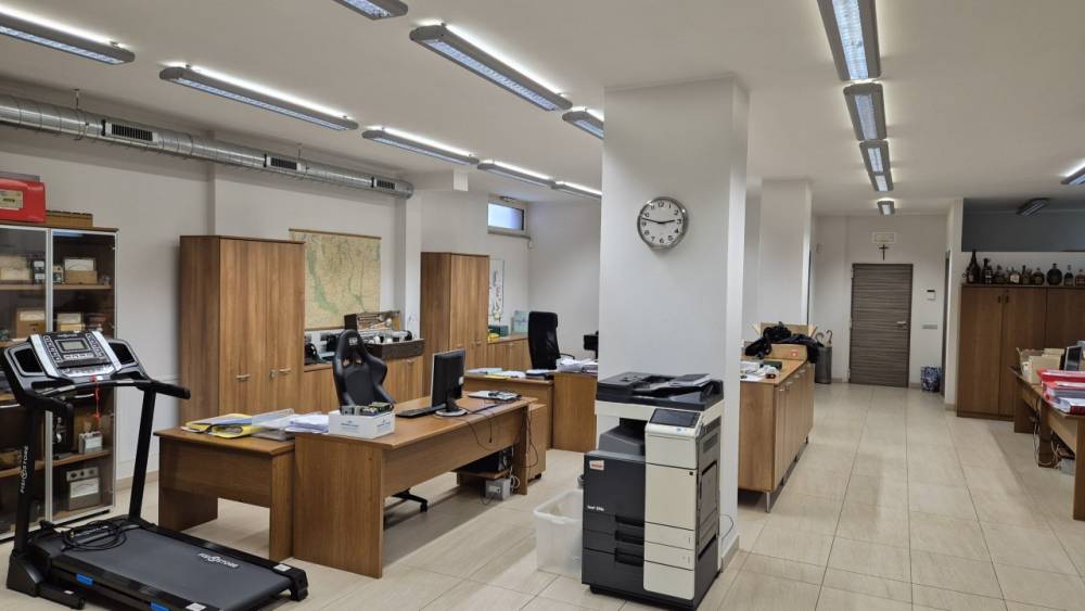 ufficio in vendita a Lodi in zona Corso Mazzini
