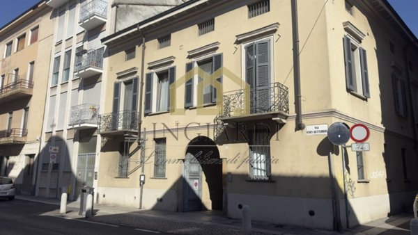 appartamento in vendita a Lodi in zona Centro Storico