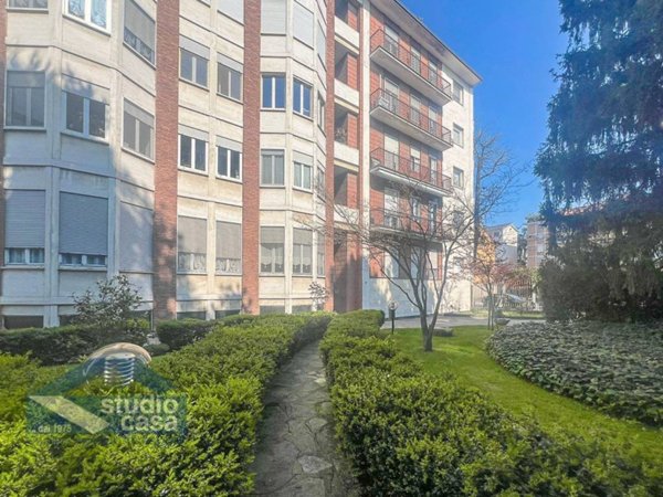 appartamento in vendita a Lodi in zona Corso Mazzini