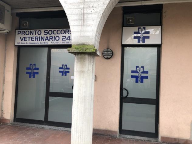 locale commerciale in vendita a Lodi in zona Via Defendente