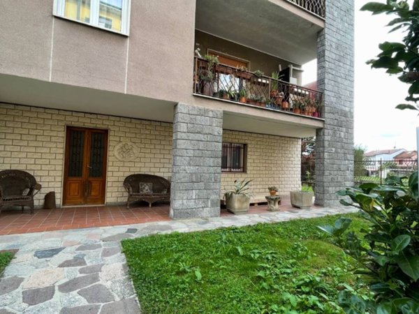 appartamento in vendita a Lodi in zona Città Bassa