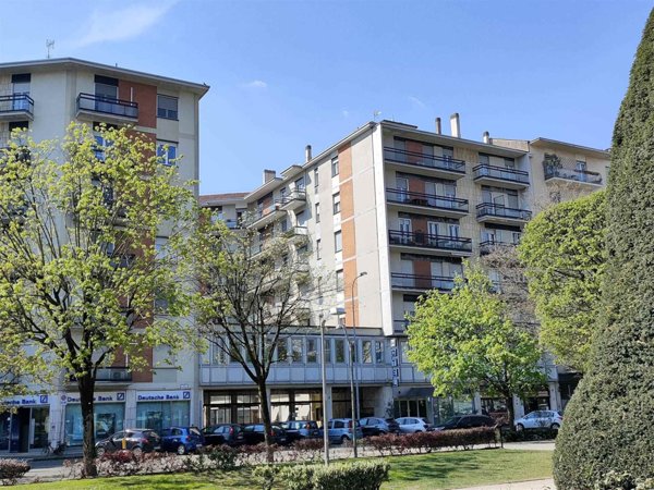 appartamento in vendita a Lodi in zona Fanfani