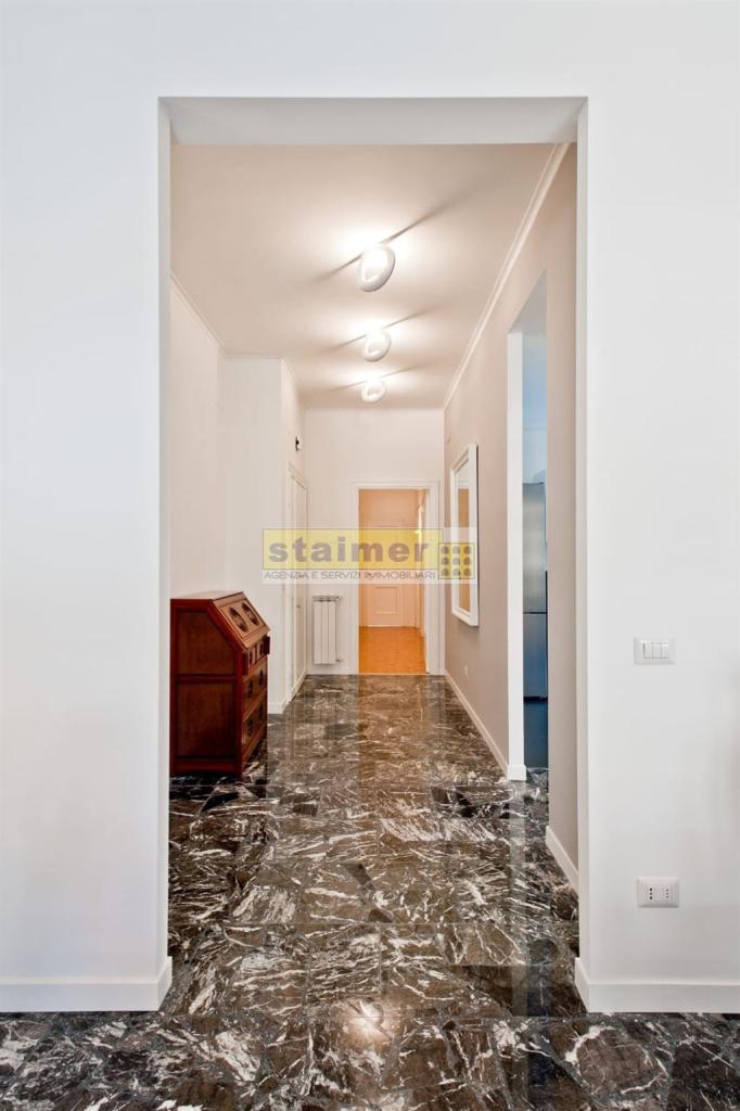appartamento in vendita a Lodi in zona Viale Italia