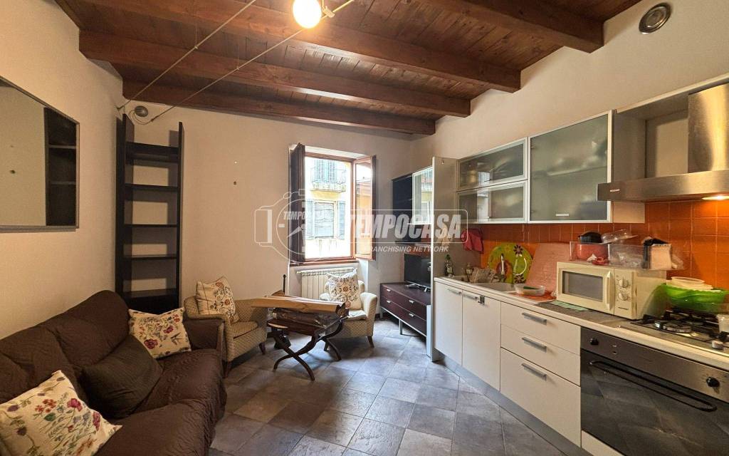 appartamento in vendita a Lodi in zona Città Bassa