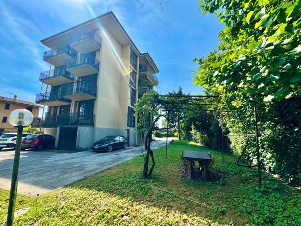 appartamento in vendita a Lodi in zona San Grato