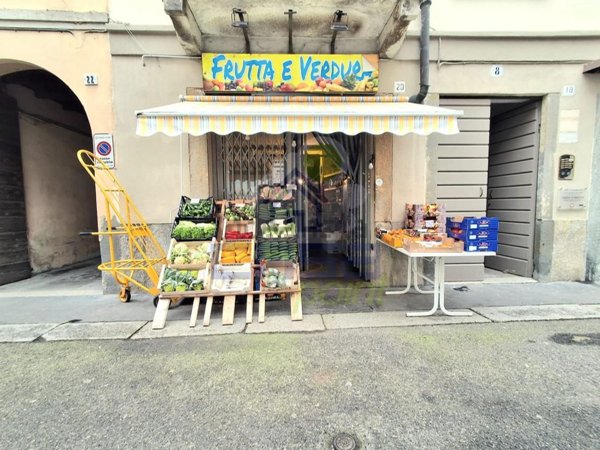 locale commerciale in vendita a Lodi in zona Centro Storico