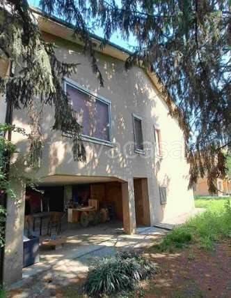 casa indipendente in vendita a Lodi in zona San Fereolo