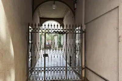 casa indipendente in vendita a Lodi in zona Centro Storico