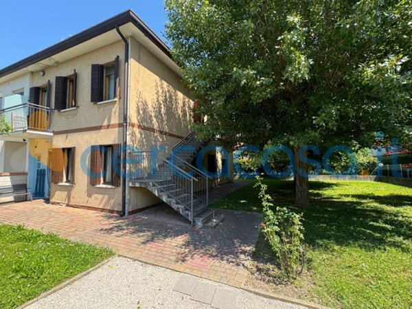 appartamento in vendita a Lodi in zona Olmo