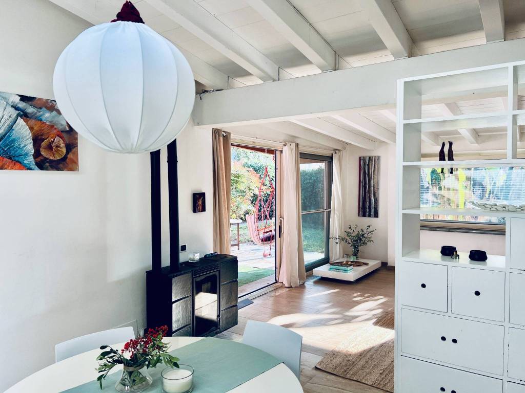 casa indipendente in vendita a Lodi in zona Fanfani