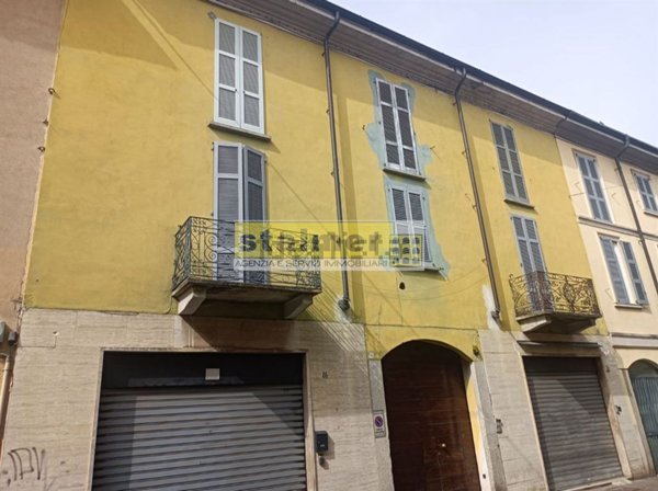 appartamento in vendita a Lodi in zona Centro Storico