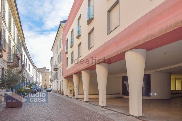 ufficio in vendita a Lodi in zona Centro Storico