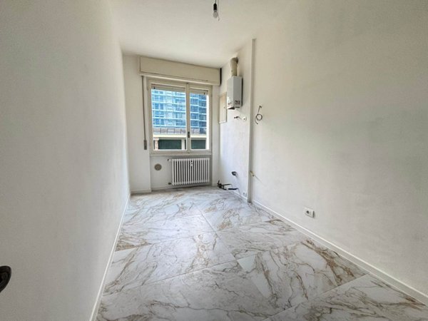 appartamento in vendita a Lodi in zona San Bernardo