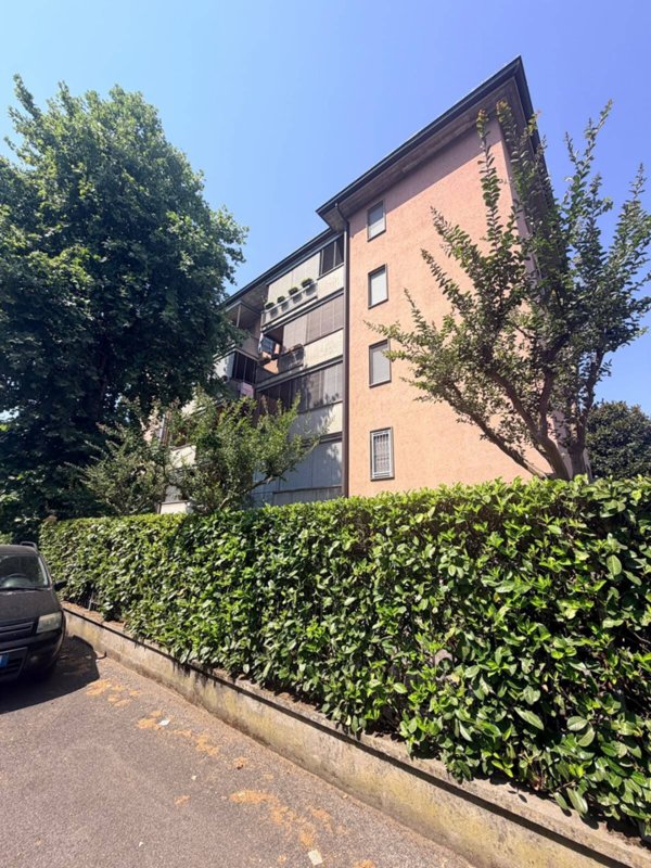 appartamento in vendita a Lodi in zona Martinetta