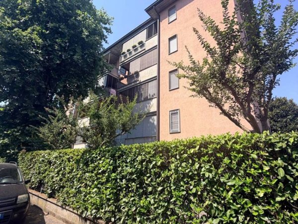 appartamento in vendita a Lodi in zona Martinetta
