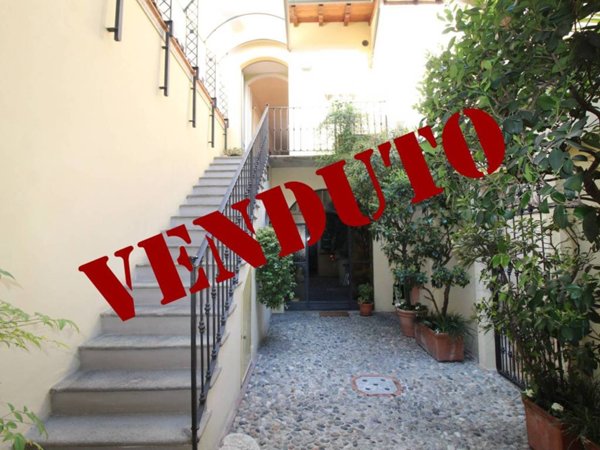 casa indipendente in vendita a Lodi in zona Centro Storico