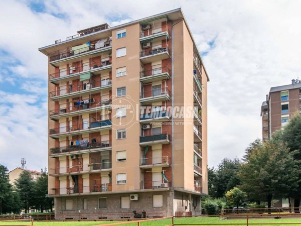 appartamento in vendita a Lodi in zona Paderno
