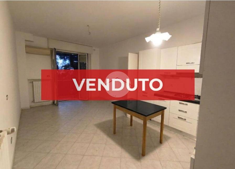 appartamento in vendita a Lodi in zona San Fereolo