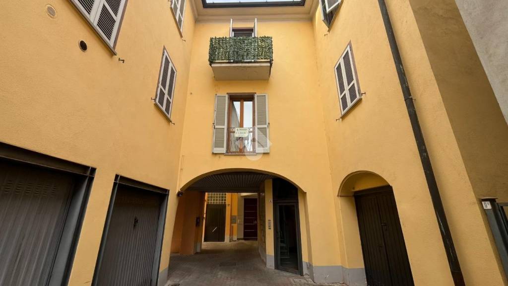 appartamento in vendita a Lodi in zona Fanfani