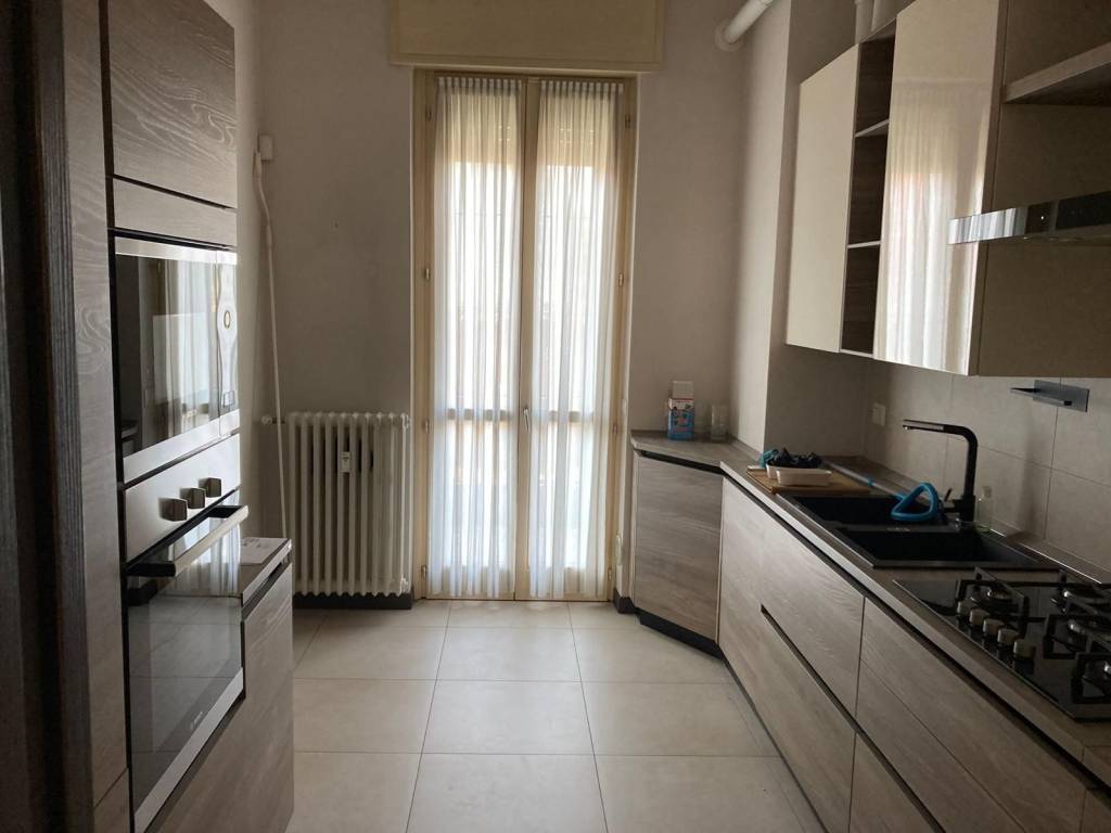 appartamento in vendita a Lodi in zona Corso Mazzini