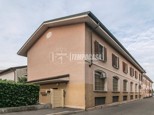 appartamento in vendita a Lodi in zona Paderno