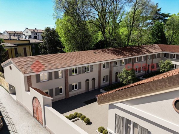 appartamento in vendita a Lodi in zona Paderno