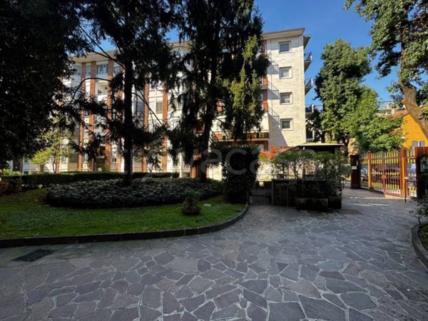 appartamento in vendita a Lodi in zona Corso Mazzini
