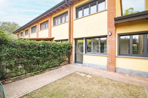 appartamento in vendita a Lodi in zona San Grato