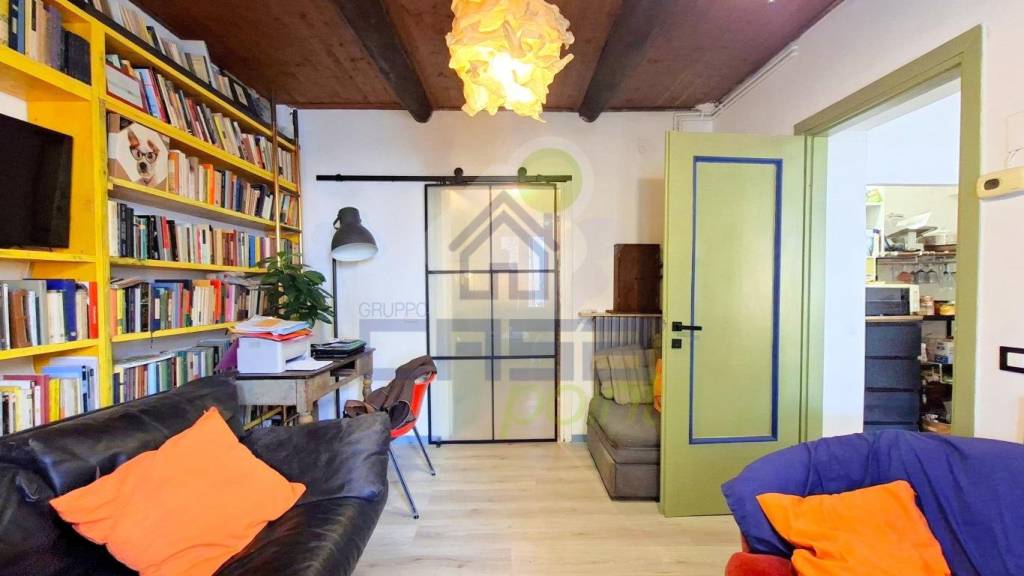 casa indipendente in vendita a Lodi in zona Olmo