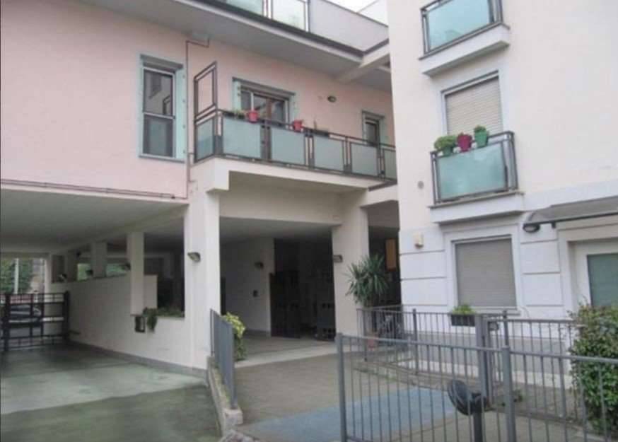appartamento in vendita a Lodi in zona Fanfani