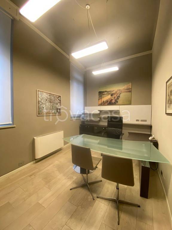 appartamento in vendita a Lodi in zona Centro Storico