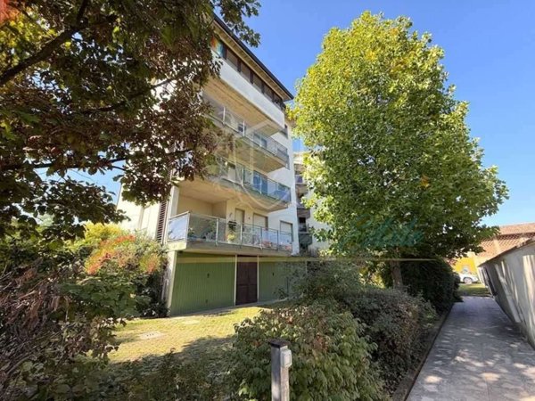 appartamento in vendita a Lodi in zona Via Campo di Marte
