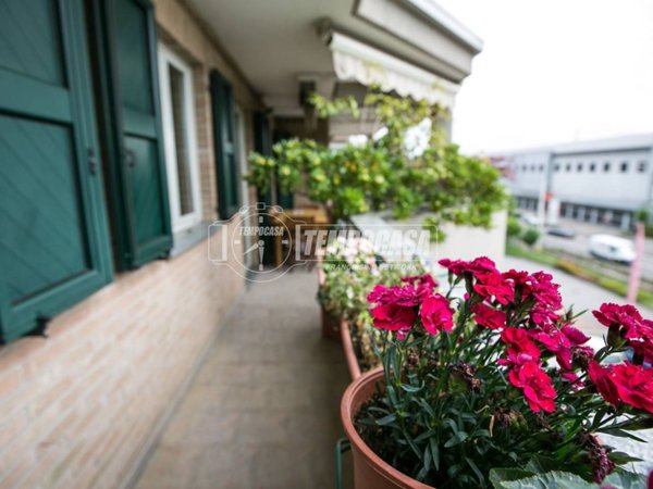 appartamento in vendita a Lodi in zona Paderno
