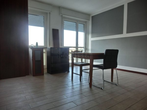 appartamento in vendita a Lodi in zona San Fereolo