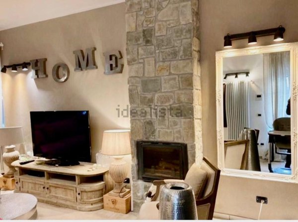 casa indipendente in vendita a Pasturana