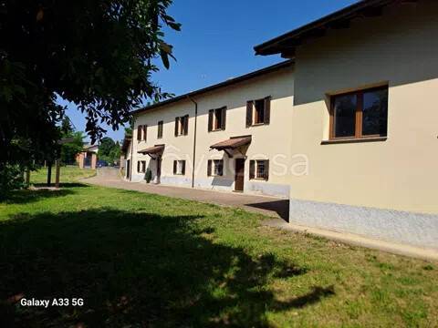 casa indipendente in vendita a Pasturana