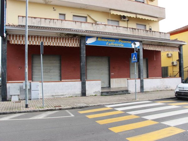 negozio in vendita a Lodi Vecchio