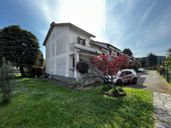 casa indipendente in vendita a Lodi Vecchio