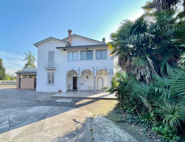 casa indipendente in vendita a Lodi Vecchio