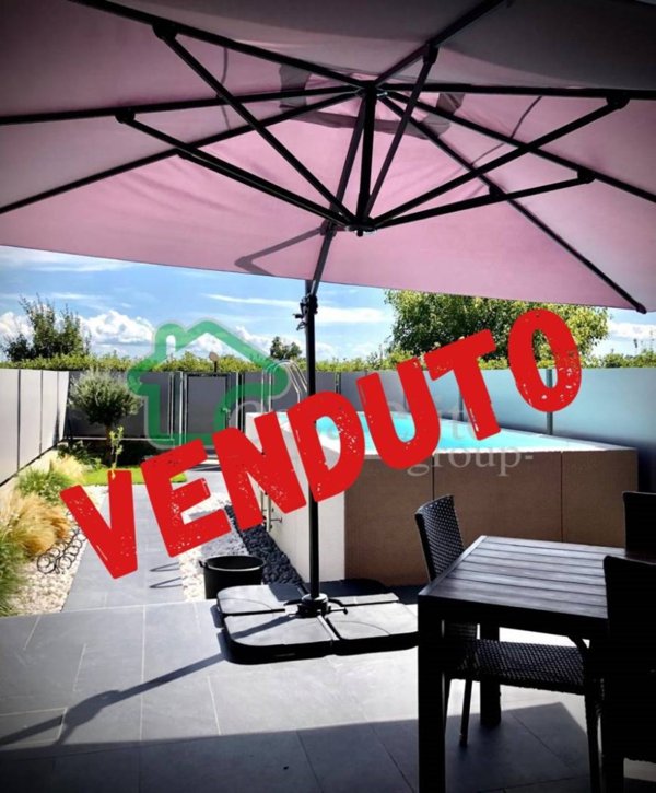 casa indipendente in vendita a Lodi Vecchio