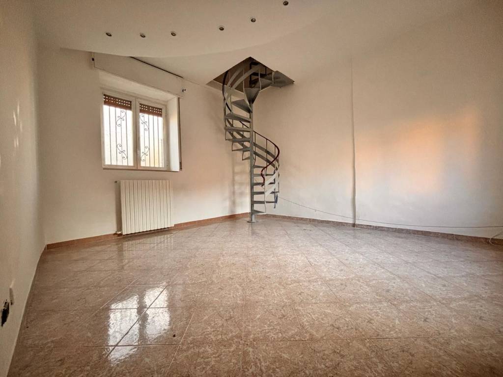 casa indipendente in vendita a Lodi Vecchio