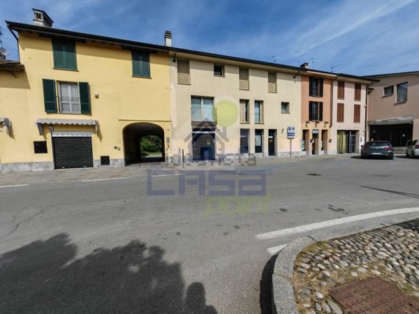pentavano in vendita a Lodi Vecchio