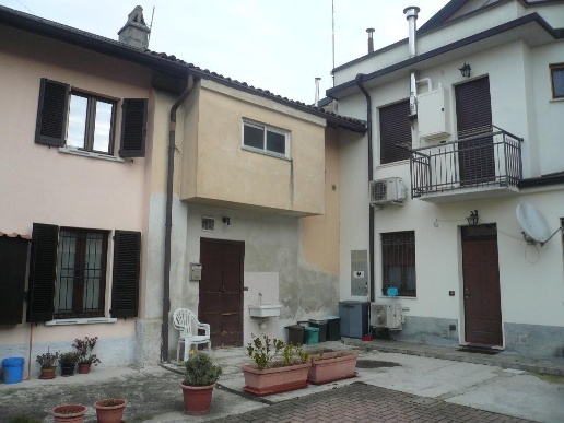 casa indipendente in vendita a Lodi Vecchio