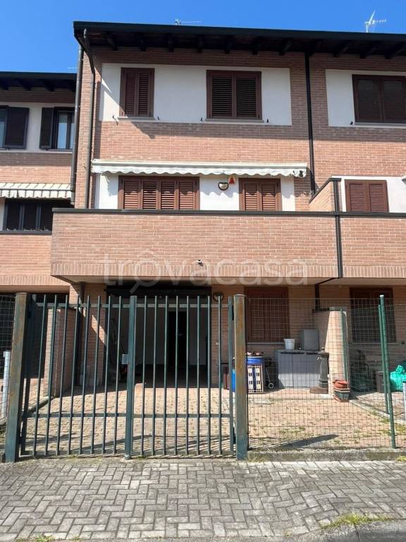 casa indipendente in vendita a Lodi Vecchio