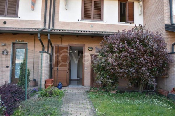 casa indipendente in vendita a Lodi Vecchio