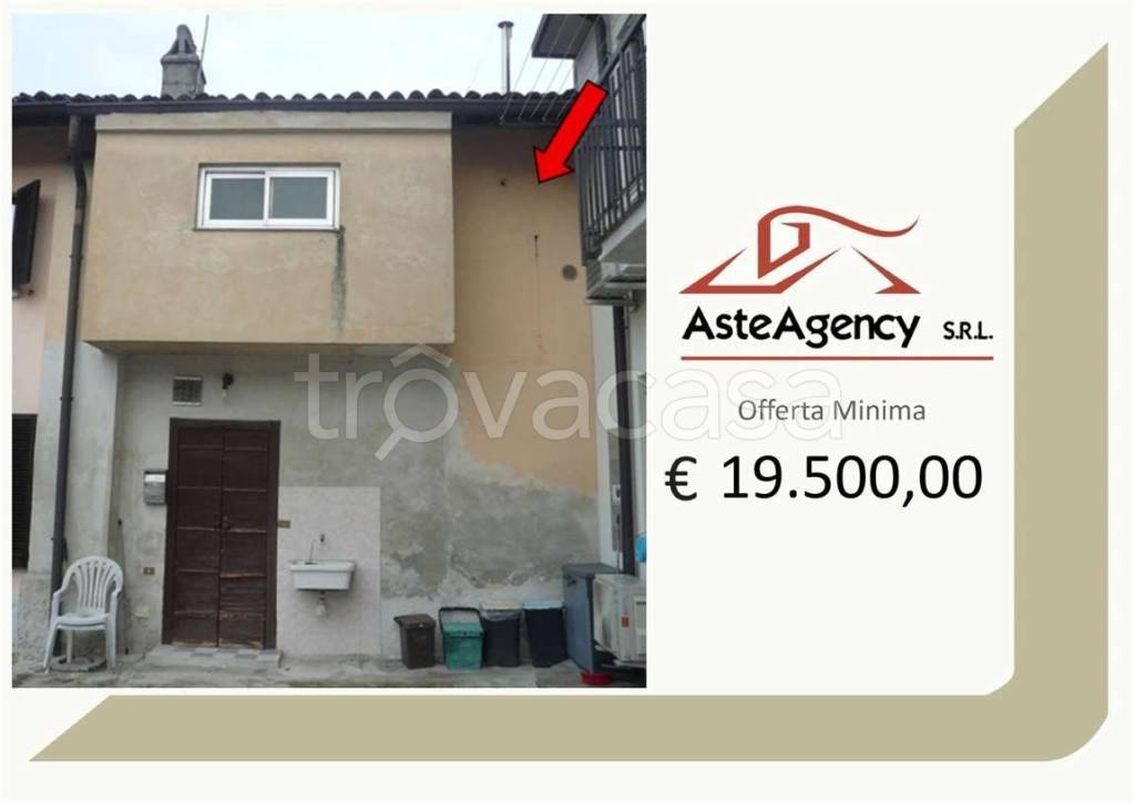 casa indipendente in vendita a Lodi Vecchio