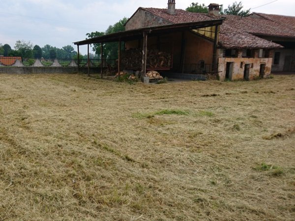 casale in vendita a Mairago
