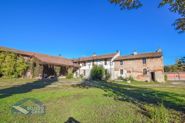 casale in vendita a Mairago