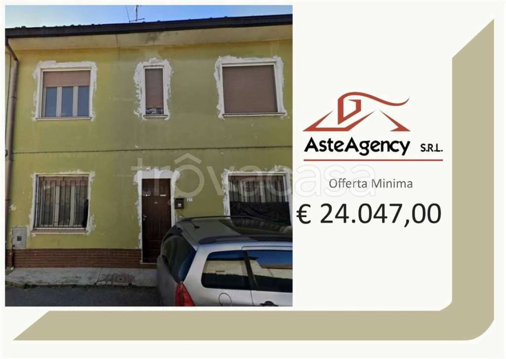 casa indipendente in vendita a Maleo
