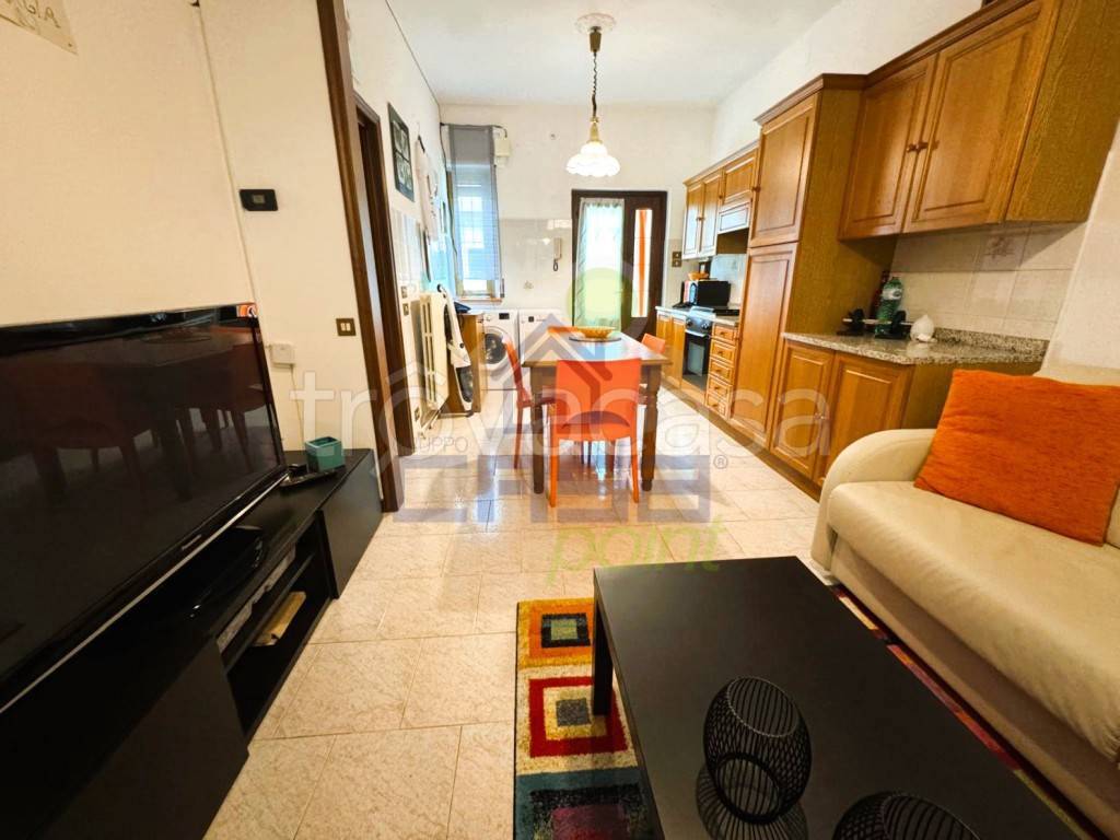 casa indipendente in vendita a Maleo